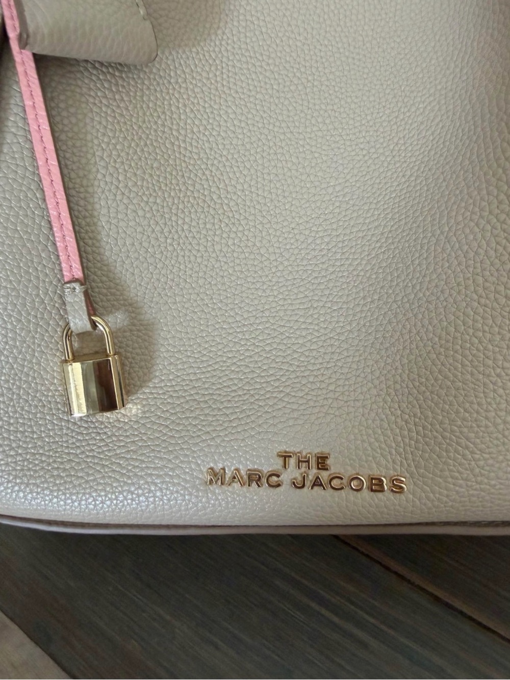 Marc Jacobs Director Tote - Picture 2 of 5